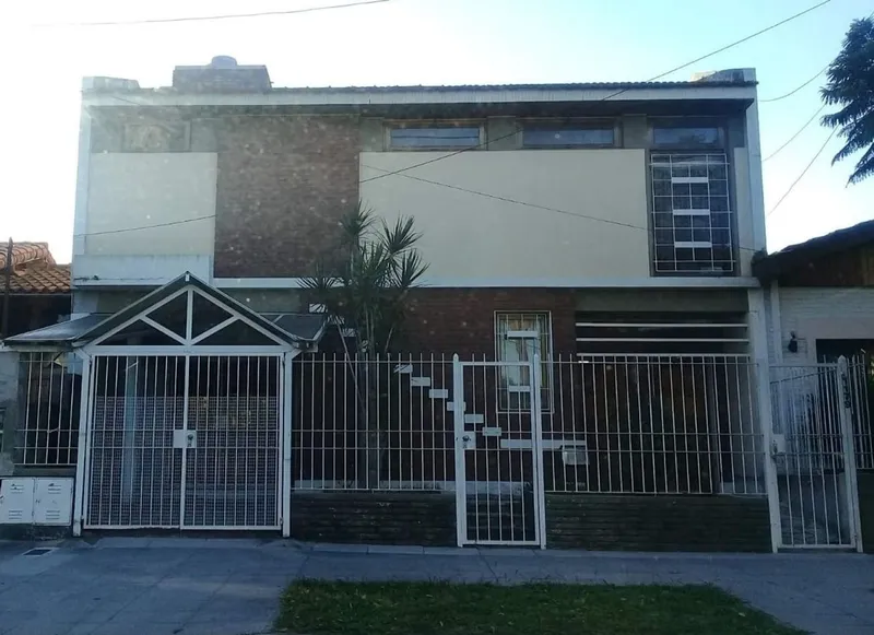 PH en venta · Villa Sarmiento, Morón, GBA Oeste, Provincia de Buenos Aires PH en venta · Villa Sarmiento, Morón, GBA Oeste, Provincia de Buenos Aires