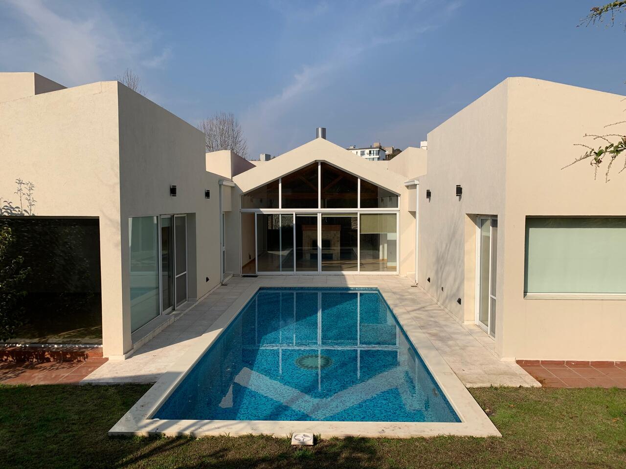 Venta Casa Categoria Premium Country Estancia Q2 5 Dormitorios desarrollada en una planta - foto 5