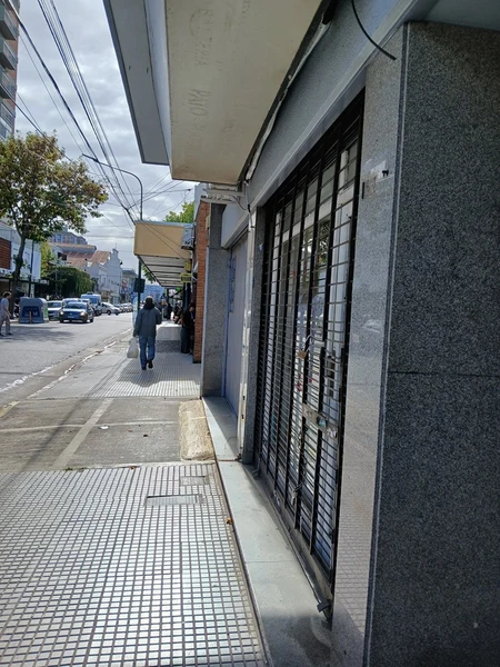 Comercio en alquiler · Martinez, San Isidro, GBA Norte, Provincia de Buenos Aires