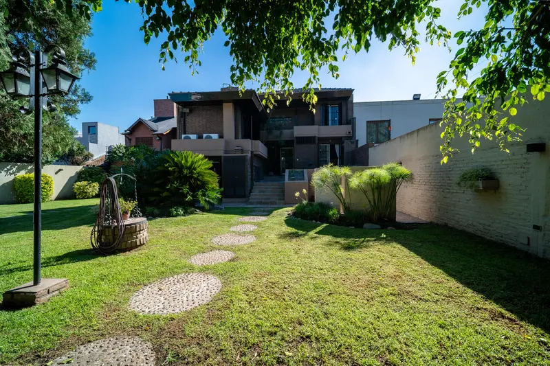 Casa en venta · Castelar, Morón, GBA Oeste, Provincia de Buenos Aires