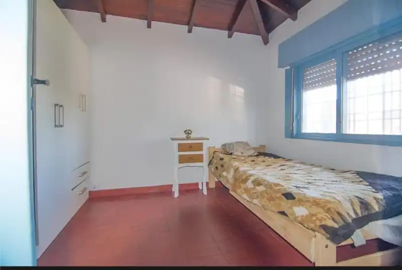 8_Dormitorio Planta Alta.jpeg