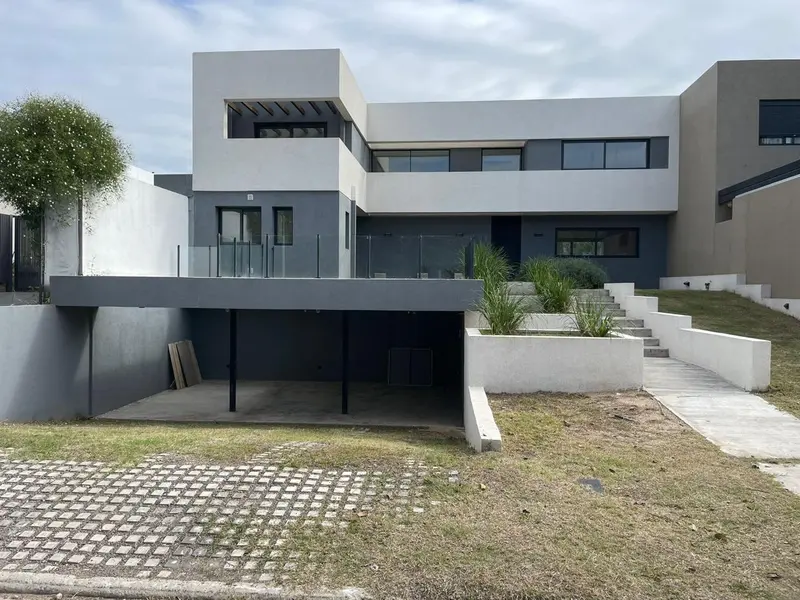 Casa en venta · Valle Escondido, Córdoba Capital, Córdoba Casa en venta · Valle Escondido, Córdoba Capital, Córdoba