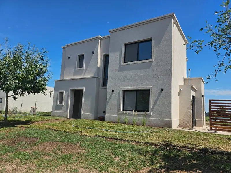 Casa en alquiler · San Sebastián, Escobar, GBA Norte, Provincia de Buenos Aires