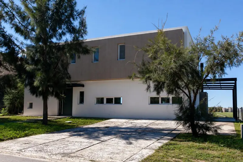 Casa en venta · El Naudir, Escobar, GBA Norte, Provincia de Buenos Aires Casa en venta · El Naudir, Escobar, GBA Norte, Provincia de Buenos Aires