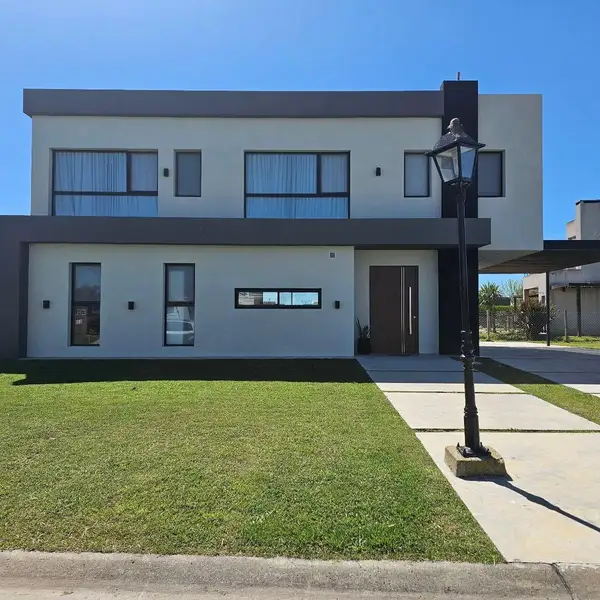 Casa en alquiler · San Sebastián, Escobar, GBA Norte, Provincia de Buenos Aires