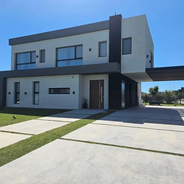Casa en alquiler · San Sebastián, Escobar, GBA Norte, Provincia de Buenos Aires