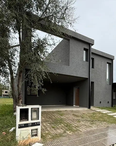 NUMACasaM190L1122.jpg