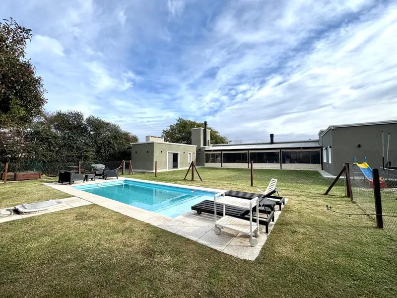 Casa en venta · Fincas del Sur 2, Córdoba Capital, Córdoba Casa en venta · Fincas del Sur 2, Córdoba Capital, Córdoba