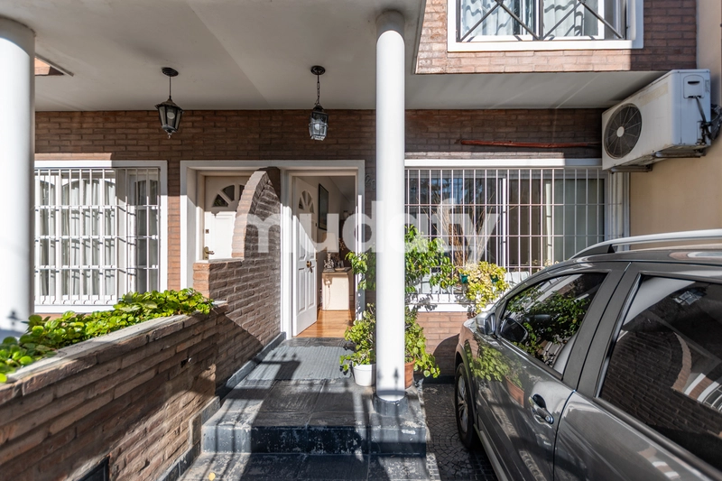 Casa en venta · Flores, CABA
