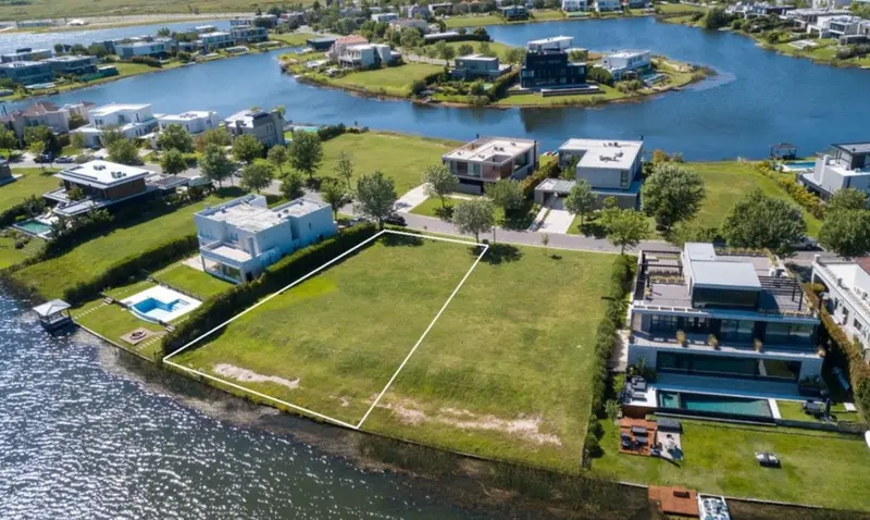 Terreno en venta · Puertos del Lago - Muelles, Escobar, GBA Norte, Provincia de Buenos Aires