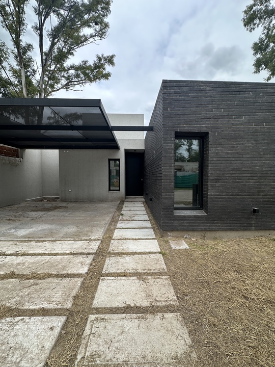 CASA 3 DORMITORIOS - 1 PLANTA - NUEVO MALAGUEÑO - APTO CREDITO