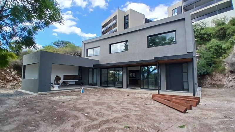 Casa en venta · La Calera, Colon, Córdoba Casa en venta · La Calera, Colon, Córdoba