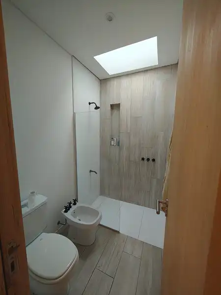 1000366639.jpg