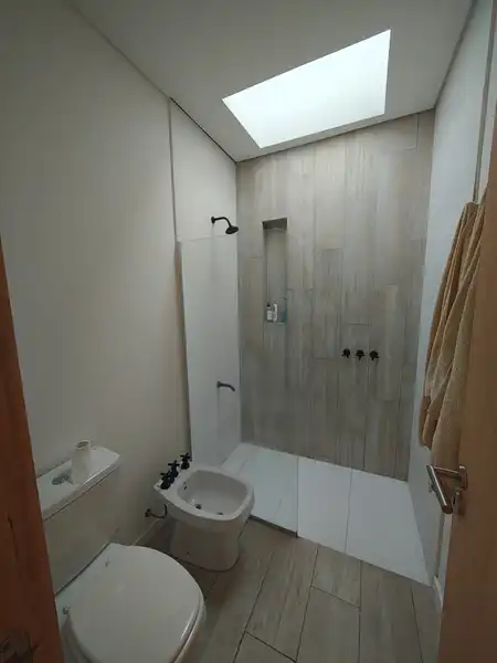 1000366644.jpg