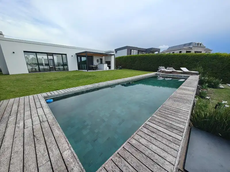 Casa en alquiler · San Sebastián, Escobar, GBA Norte, Provincia de Buenos Aires