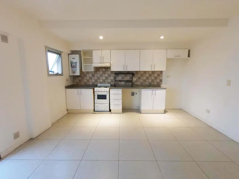 Departamento en alquiler · Parque Chacabuco, CABA