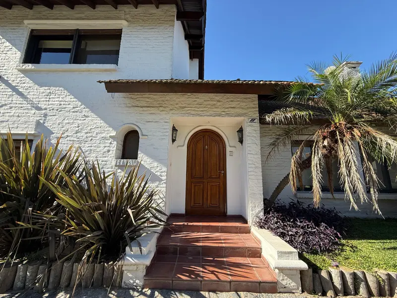 Casa en venta · Champagnat Country Club, Pilar, GBA Norte, Provincia de Buenos Aires