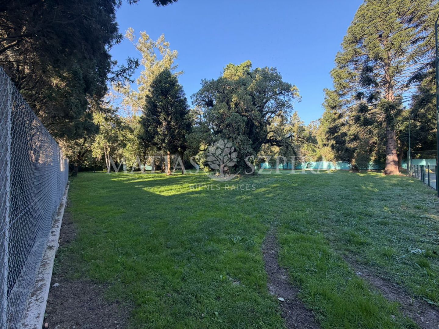 Terreno en venta · Villa Gobernador Udaondo, Ituzaingó, GBA Oeste, Provincia de Buenos Aires