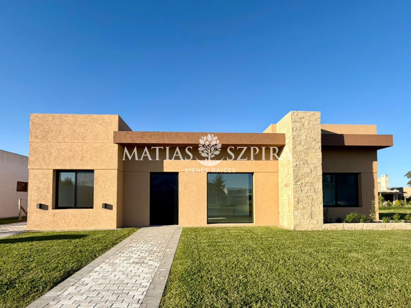 Casa en venta · Solar de Álvarez, Francisco Alvarez, Moreno, GBA Oeste, Provincia de Buenos Aires Casa en venta · Solar de Álvarez, Francisco Alvarez, Moreno, GBA Oeste, Provincia de Buenos Aires