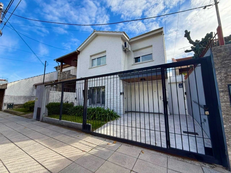 Casa en venta · Villa Sarmiento, Morón, GBA Oeste, Provincia de Buenos Aires