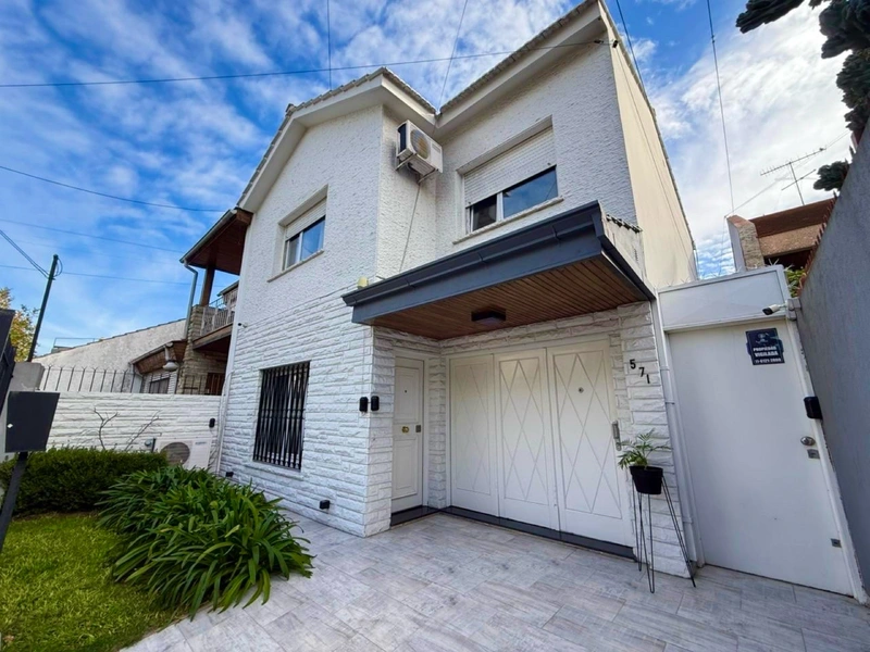 Casa en venta · Villa Sarmiento, Morón, GBA Oeste, Provincia de Buenos Aires