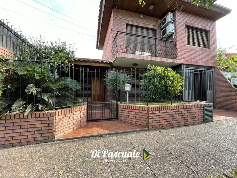Casa en alquiler · Moreno, GBA Oeste, Provincia de Buenos Aires