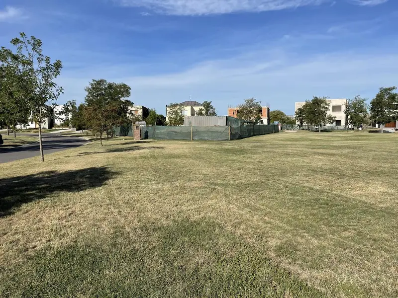 Terreno en venta · El Canton - Golf, Escobar, GBA Norte, Provincia de Buenos Aires Terreno en venta · El Canton - Golf, Escobar, GBA Norte, Provincia de Buenos Aires
