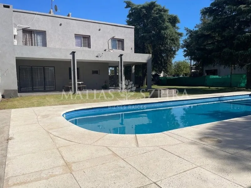 Casa en venta · Francisco Alvarez, Moreno, GBA Oeste, Provincia de Buenos Aires