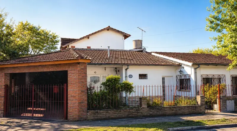 Casa en venta · Hurlingham, GBA Oeste, Provincia de Buenos Aires