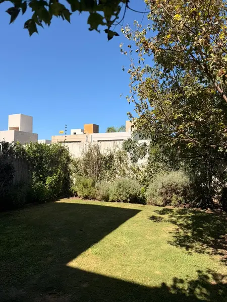 Casa en venta · Rossen Barrio Privado, Valle Escondido, Córdoba Capital, Córdoba