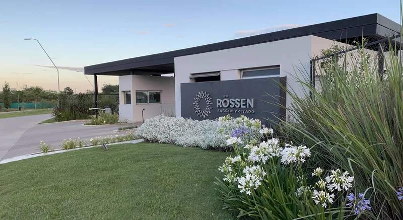 Casa en venta · Rossen Barrio Privado, Valle Escondido, Córdoba Capital, Córdoba