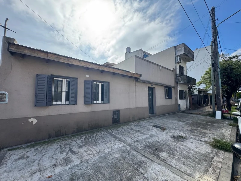Casa en venta · Morón, GBA Oeste, Provincia de Buenos Aires