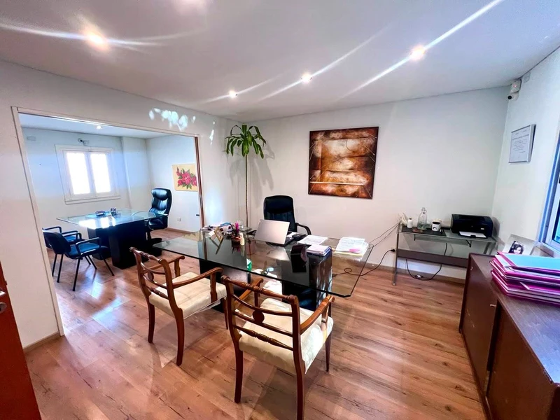 Casa en venta · Morón, GBA Oeste, Provincia de Buenos Aires Casa en venta · Morón, GBA Oeste, Provincia de Buenos Aires
