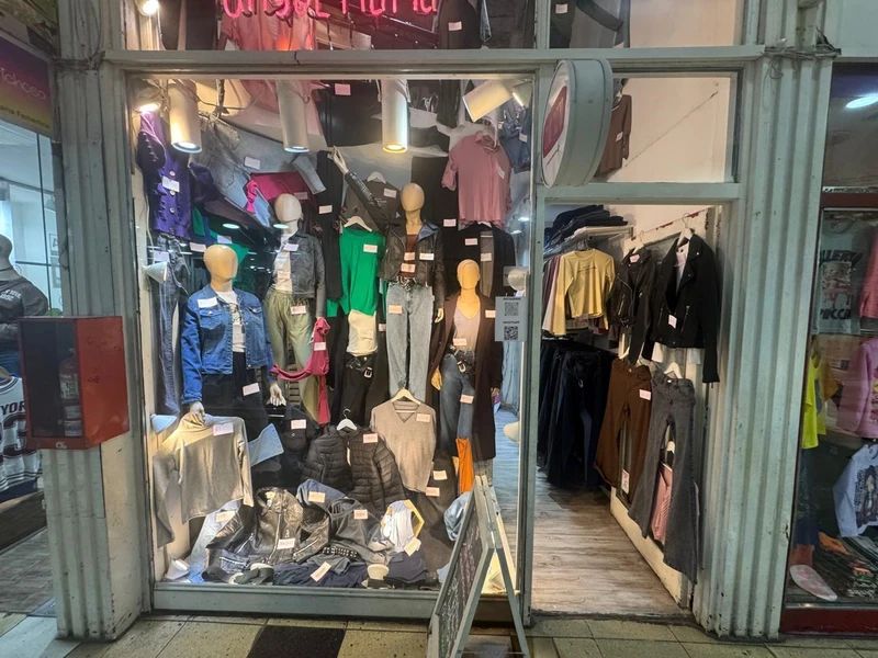 Comercio en alquiler · Morón, GBA Oeste, Provincia de Buenos Aires