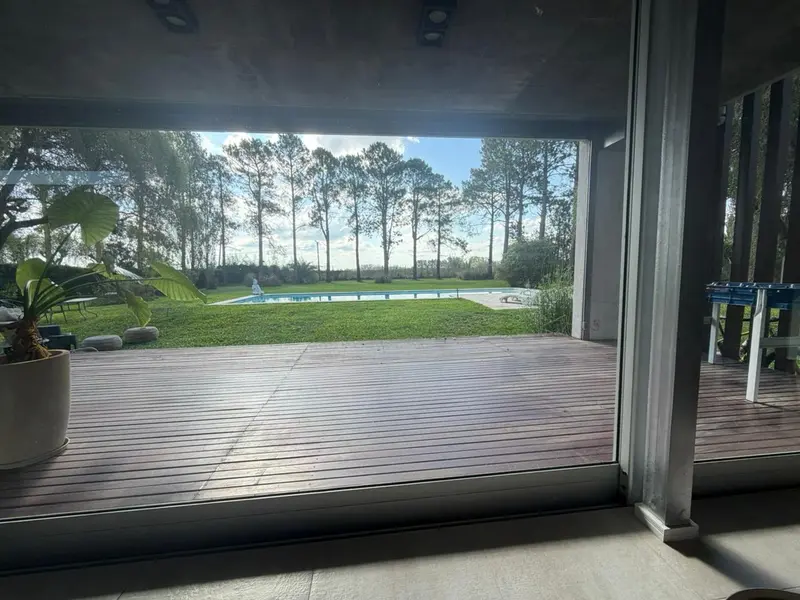 a1b36346-2a68-4393-9ad0-cbc4bd66db3a.jpeg
