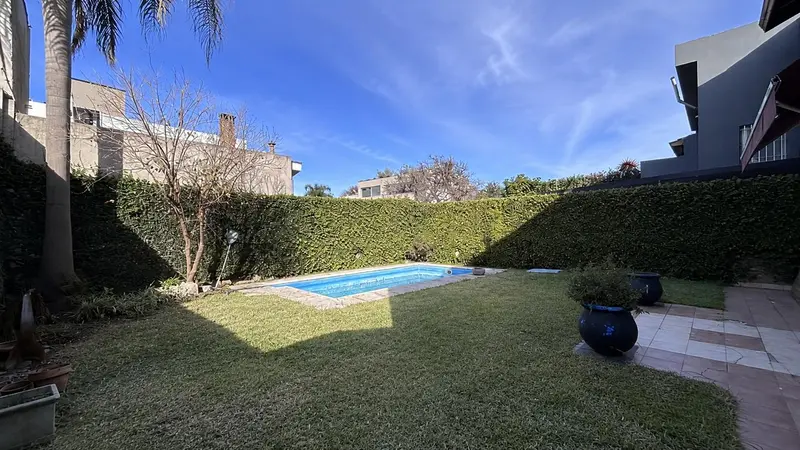 Casa en venta · Castelar, Morón, GBA Oeste, Provincia de Buenos Aires
