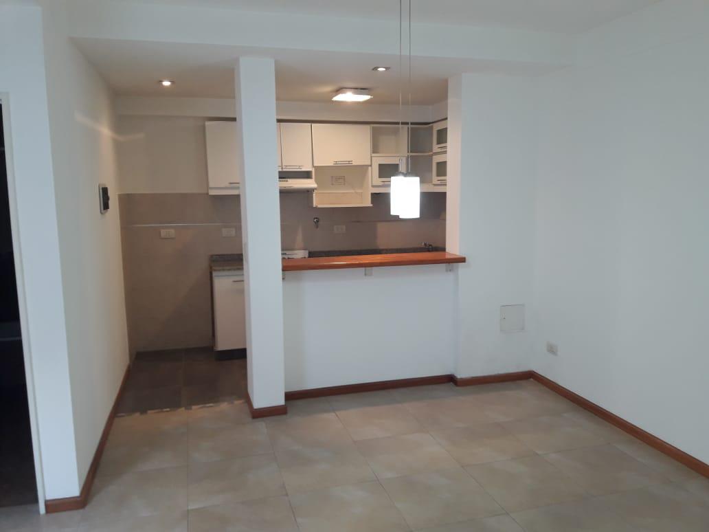 Departamento en alquiler · Coghlan, CABA