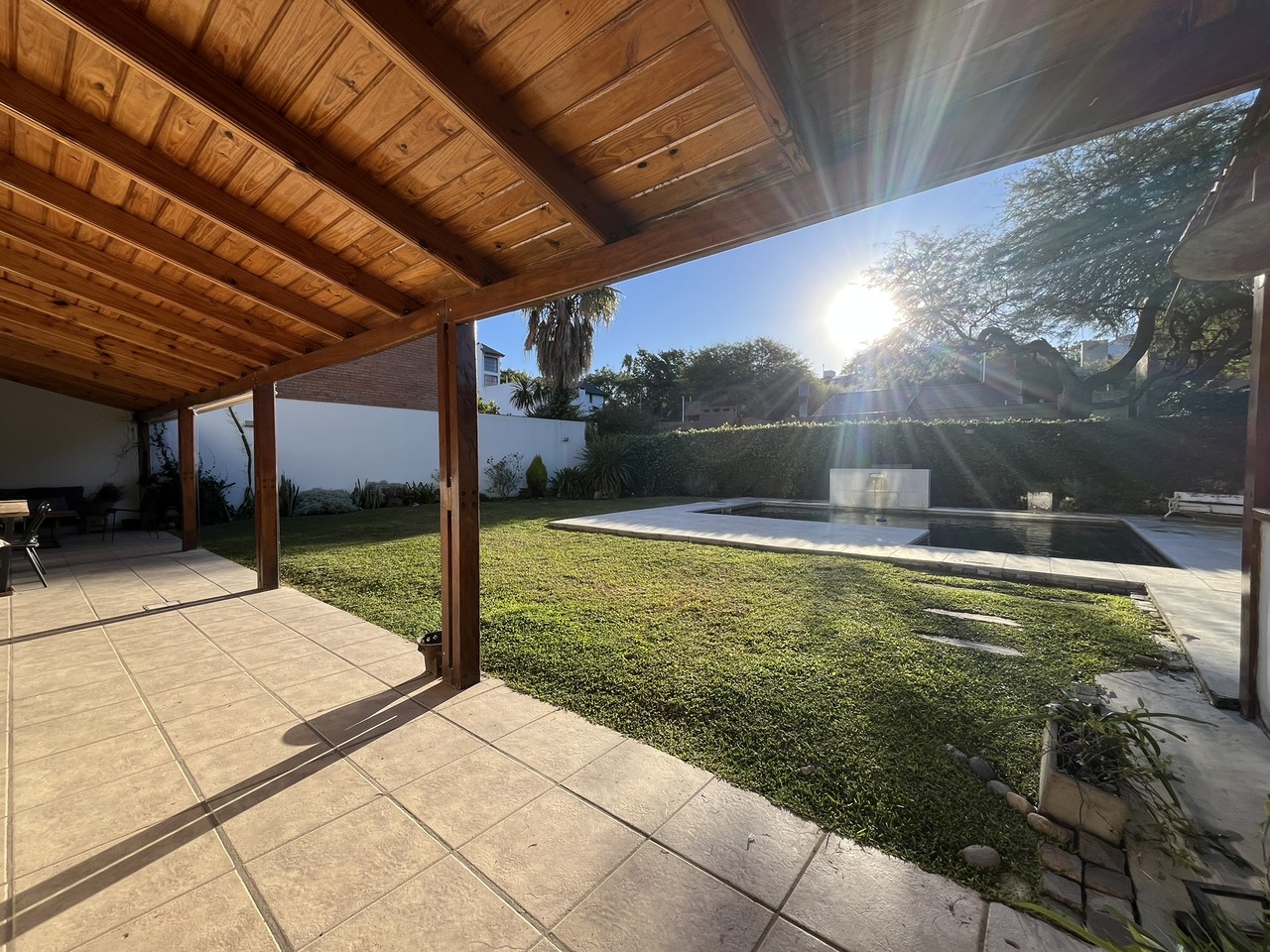Casa en Venta en Villa Belgrano | 4 Dormitorios + Escritorio | Piscina | Apta Crédito - foto 5