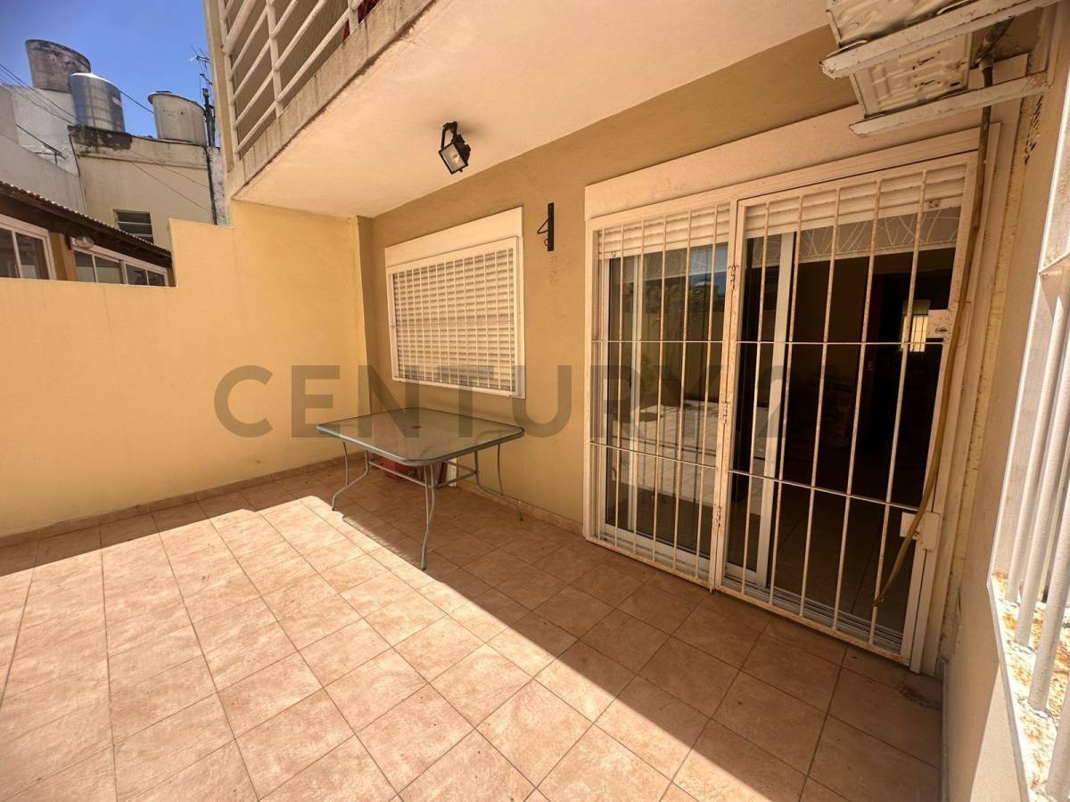 Departamento en alquiler · Monte Castro, CABA
