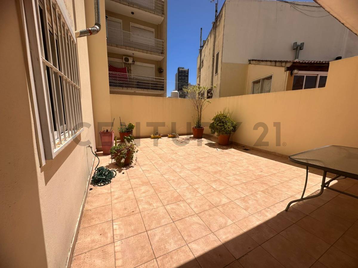 Departamento en alquiler · Monte Castro, CABA