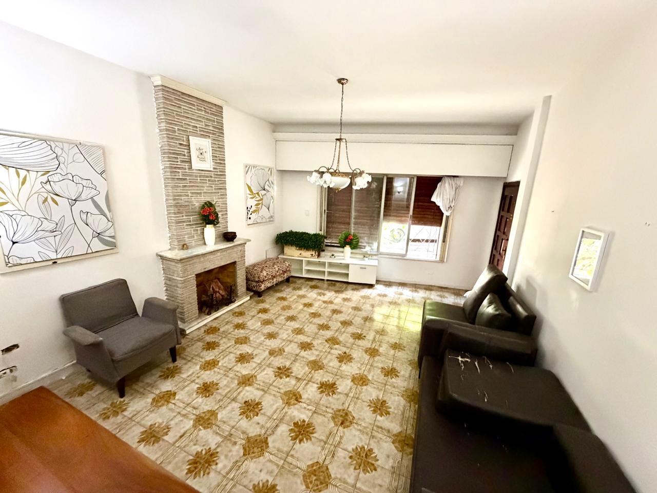 Casa en alquiler · Barracas, CABA
