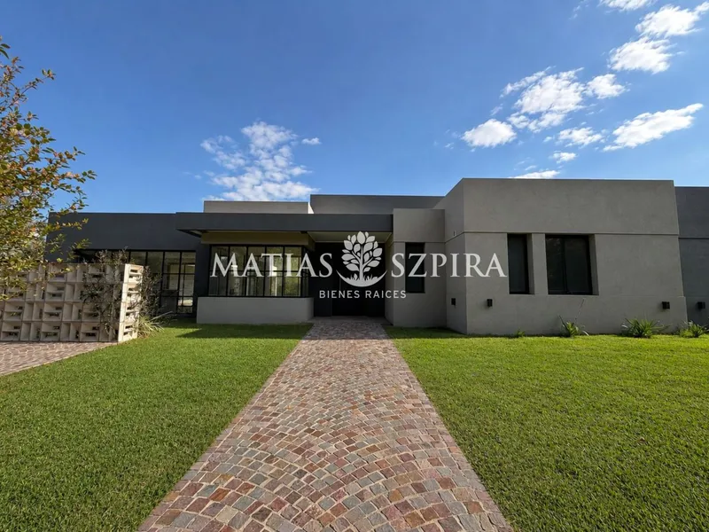 Casa en venta · Open Door, Luján, GBA Oeste, Provincia de Buenos Aires
