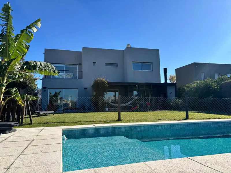 Casa en venta · San Benito, Villanueva, Tigre, GBA Norte, Provincia de Buenos Aires