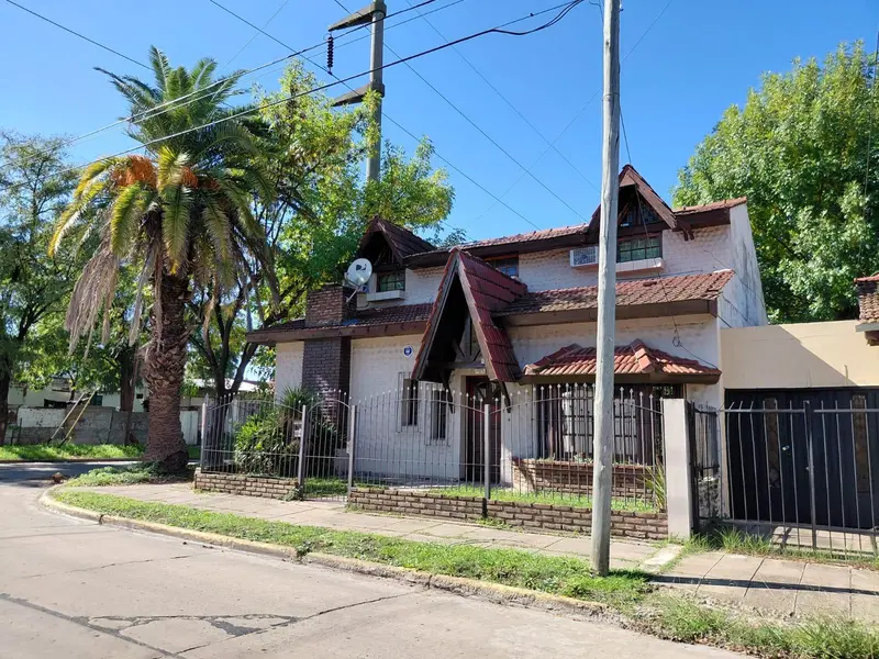 Casa en venta · Ituzaingó Norte, Ituzaingó, GBA Oeste, Provincia de Buenos Aires