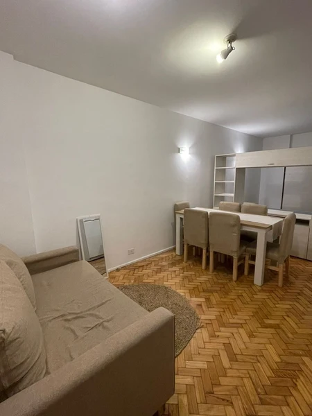 Departamento en alquiler · Recoleta, CABA