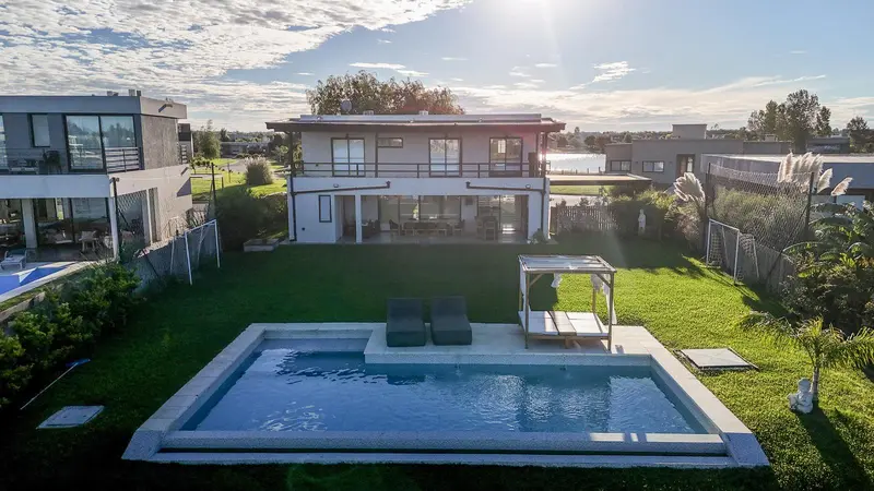 Casa en venta · San Sebastián, Escobar, GBA Norte, Provincia de Buenos Aires Casa en venta · San Sebastián, Escobar, GBA Norte, Provincia de Buenos Aires