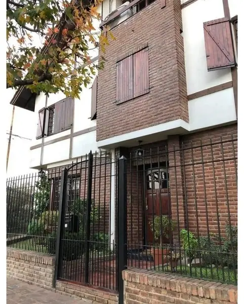 Casa en venta · Martinez, San Isidro, GBA Norte, Provincia de Buenos Aires Casa en venta · Martinez, San Isidro, GBA Norte, Provincia de Buenos Aires
