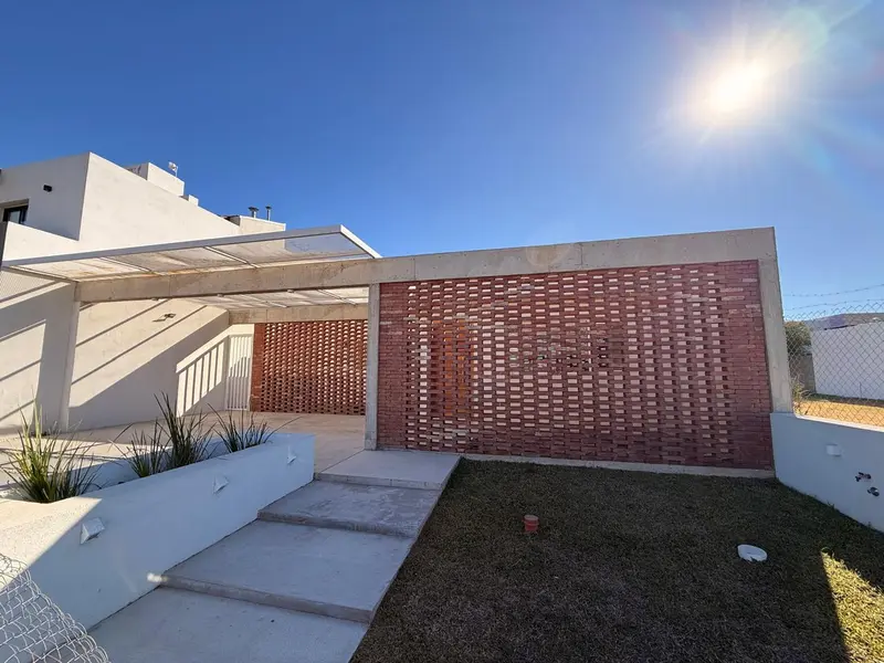 Casa en venta · Solares de Manantiales, Córdoba Capital, Córdoba