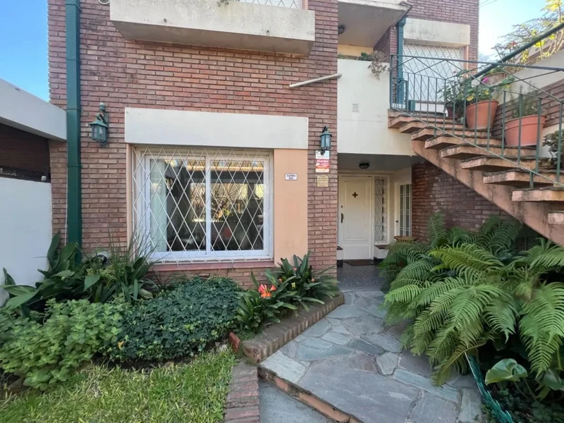 Casa en venta · Ituzaingó Norte, Ituzaingó, GBA Oeste, Provincia de Buenos Aires Casa en venta · Ituzaingó Norte, Ituzaingó, GBA Oeste, Provincia de Buenos Aires