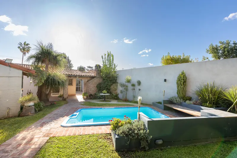 Casa en venta · Villa Santos Tesei, Hurlingham, GBA Oeste, Provincia de Buenos Aires
